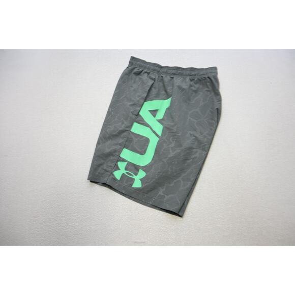 Under Armour Gym Shorts HeatGear Loose Performance W/Pockets 8" INS Mens Large - Picture 1 of 6